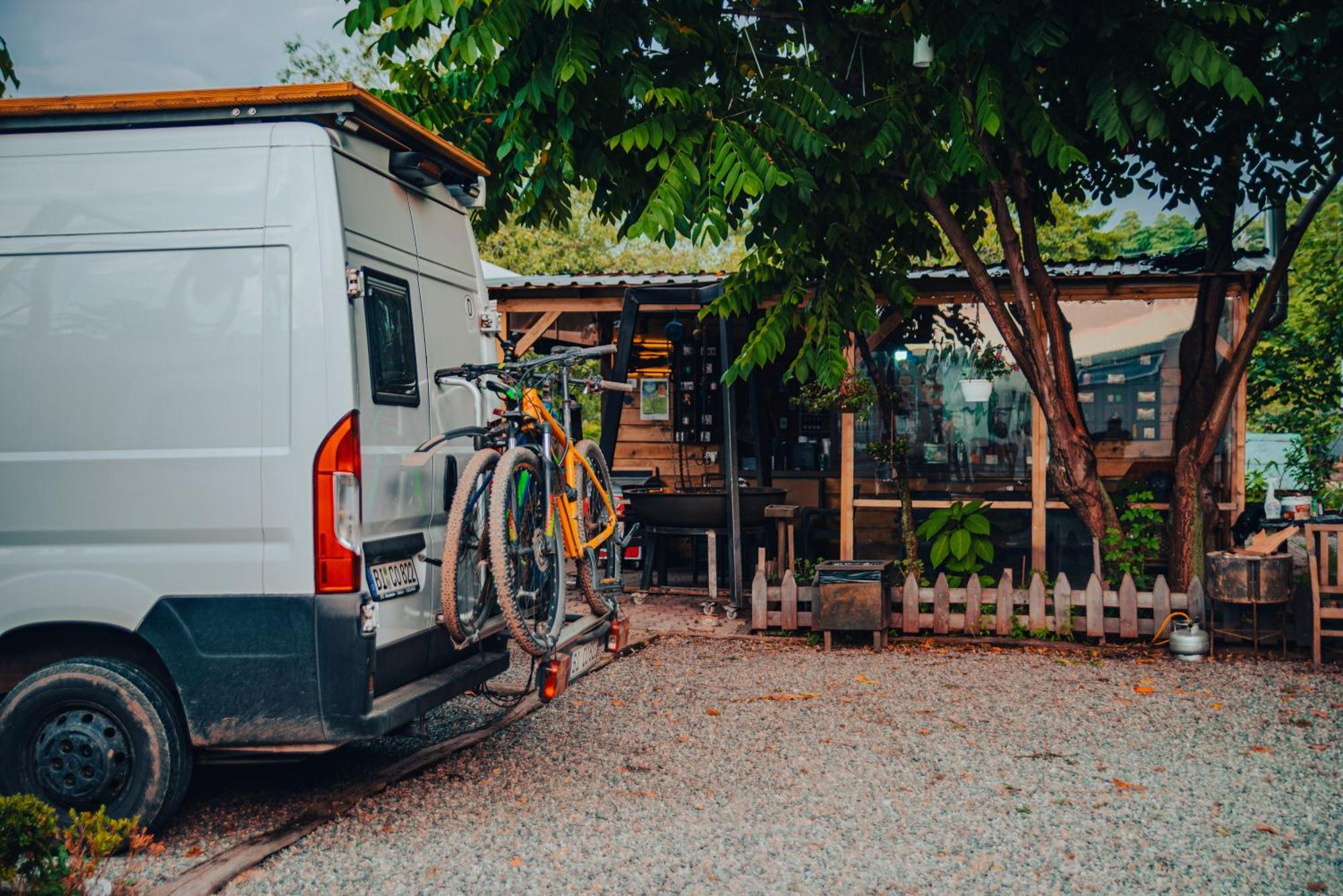 ホテル Danzi Camping Tiny House リゼ エクステリア 写真